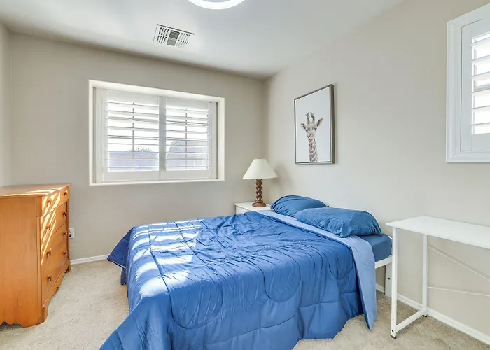 Relax Poolside! Group-friendly San Tan Valley Gem *